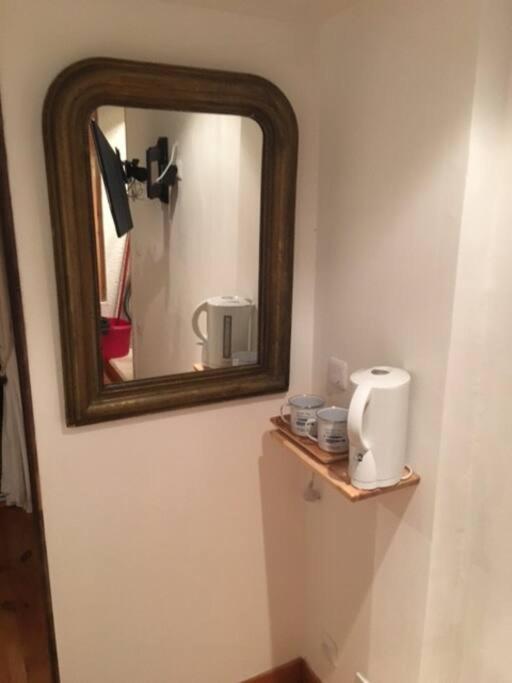 Apartament Studio Close Fourviere Very Quiet & Small Terrace Lyon Zewnętrze zdjęcie