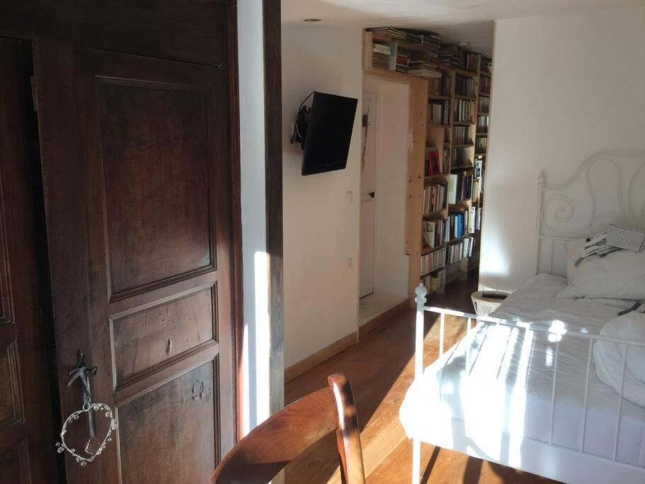Apartament Studio Close Fourviere Very Quiet & Small Terrace Lyon Zewnętrze zdjęcie