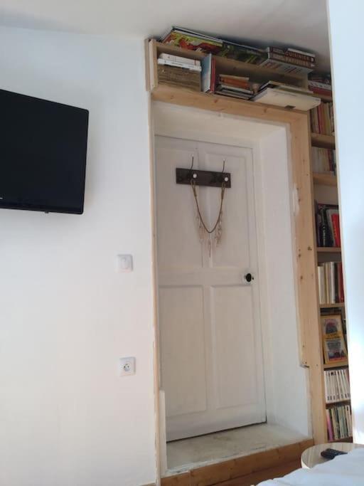 Apartament Studio Close Fourviere Very Quiet & Small Terrace Lyon Zewnętrze zdjęcie